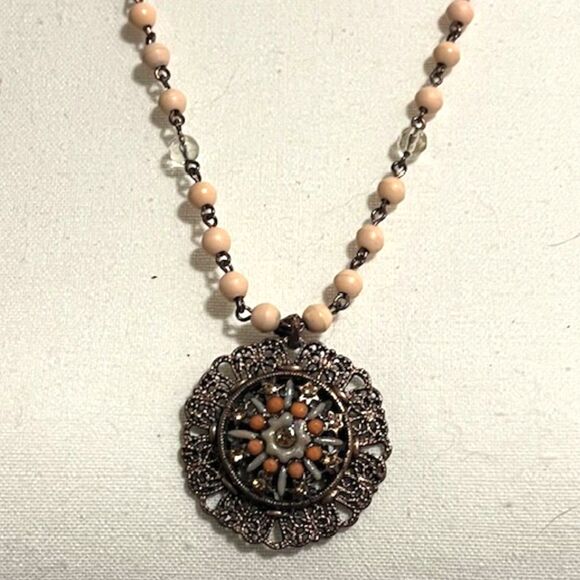 Peach Beads Copper Tone Chain Large Flower Pendant Boho Necklace - Picture 4 of 8